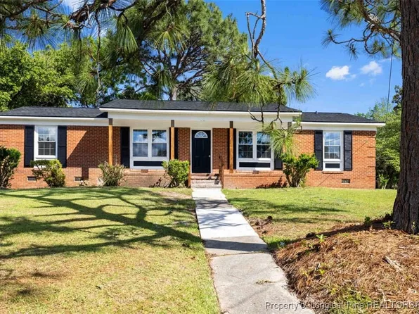 859 Bedrock Dr, Fayetteville, NC 28303