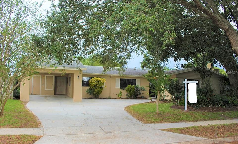 1st image of 105 Lochinvar Dr