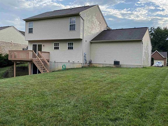 3rd image of 10010 Haven Hill Dr