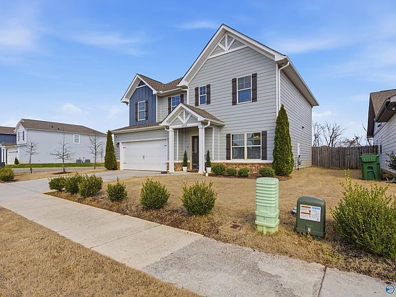 3rd image of 6018 Taramore Ln