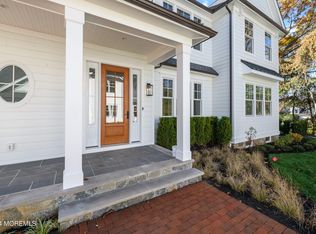 24 Bingham Ct, Rumson, NJ 07760