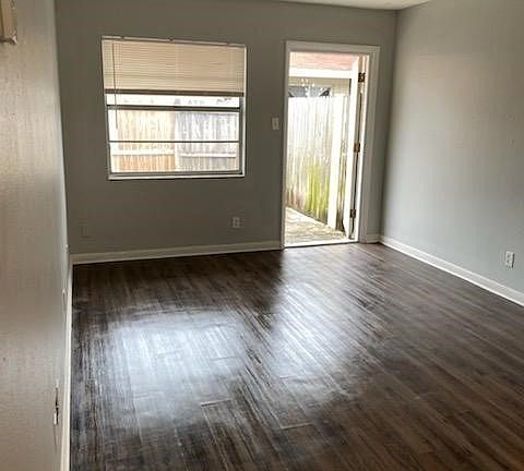 2nd image of 528 88th Ave N #1A