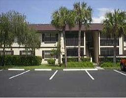 5th image of 19505 Quesada Ave #L