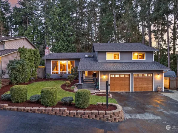 6310 142nd Street SW, Edmonds, WA 98026