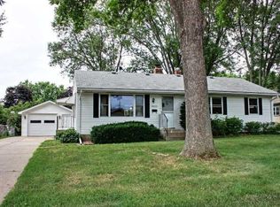 3866 Upper 73rd St E, Inver Grove Heights, MN 55076