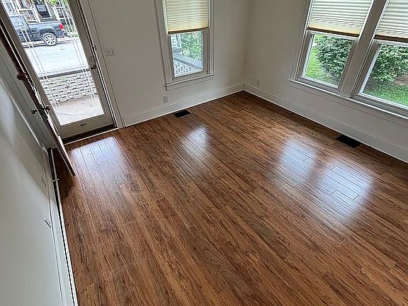 2nd image of 614 4th St