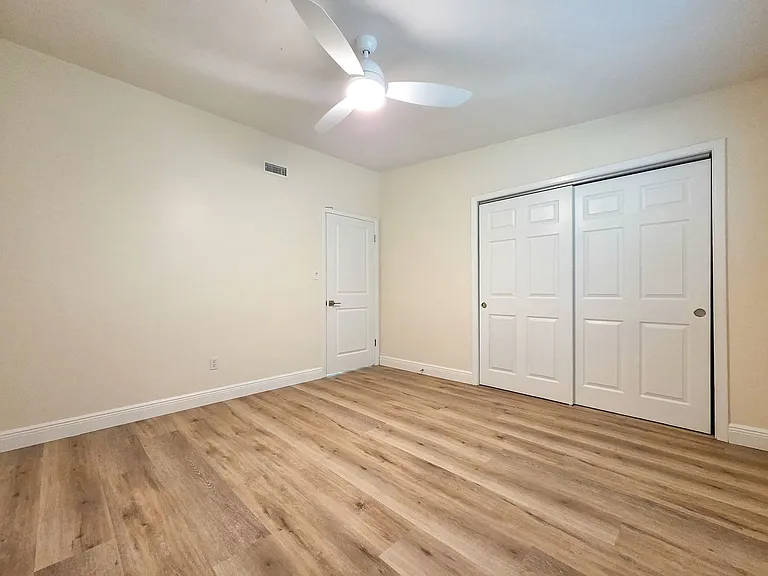 3702 NW 22nd Pl — Photo 25