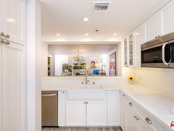 5th image of 2950 Neilson Way Unit 208