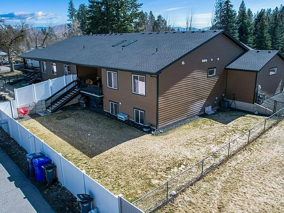 4th image of 13521 E 20th Ave #13523