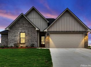 5807 Northwood Oaks Dr, Shreveport, LA 71107
