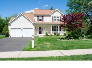 446 W Monument Ave, Hatboro, PA 19040
