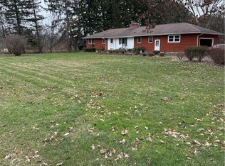 2826 Lower Mountain Rd, Ransomville, NY 14131
