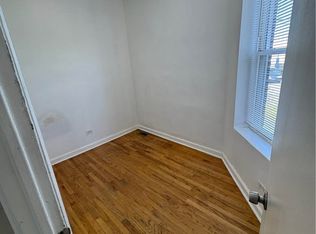 2122 S Lawndale Ave APT 1, Chicago, IL 60623