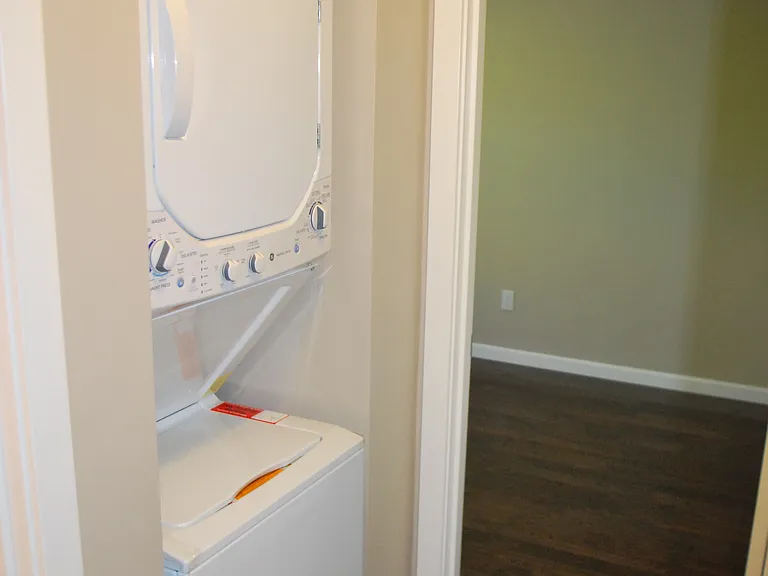 4123 SE Steele St — Photo 5