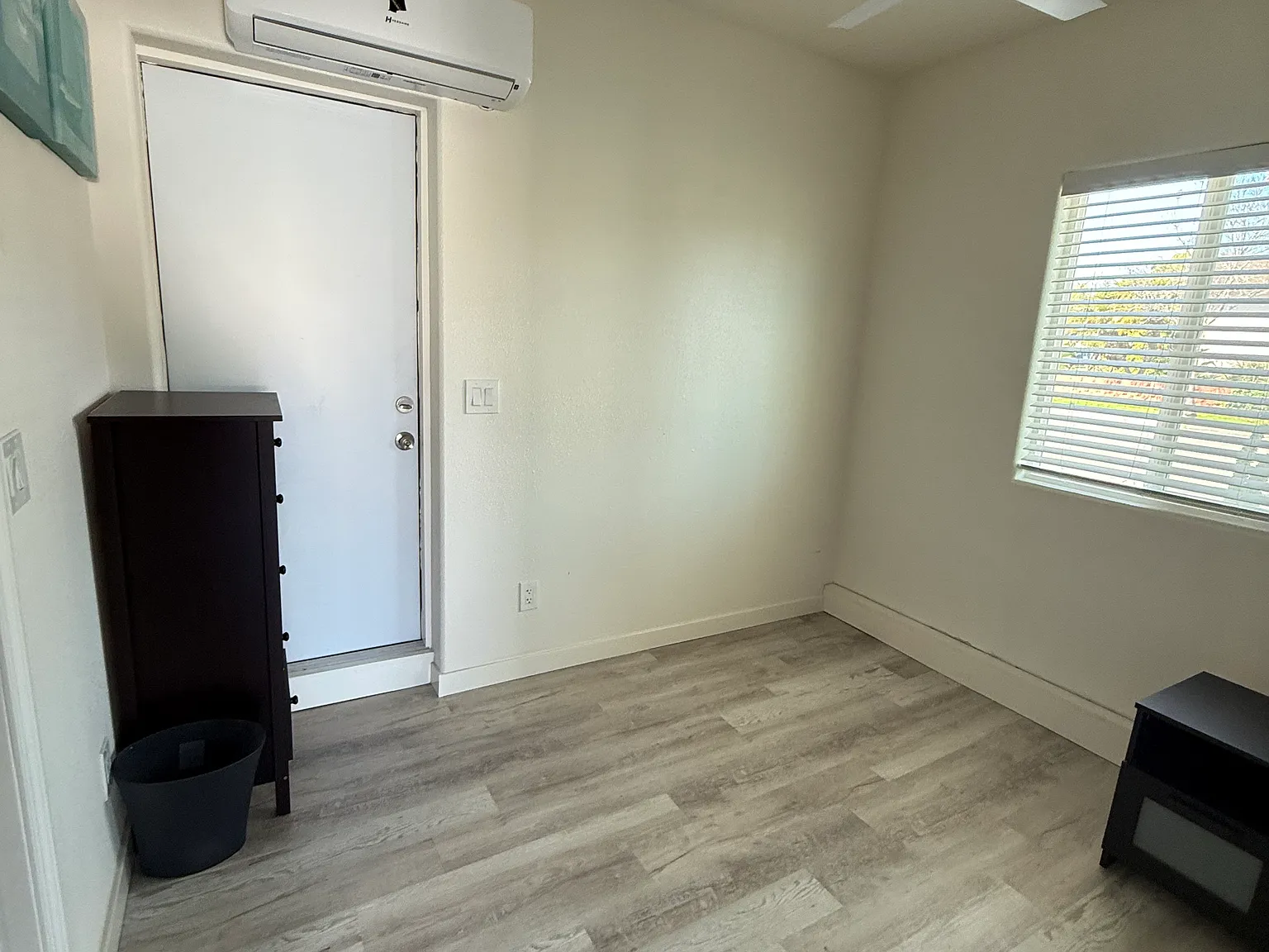 1 bed, 400 sqft, $2,300 — Photo 4
