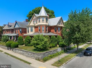 18 Stock St, Hanover, PA 17331