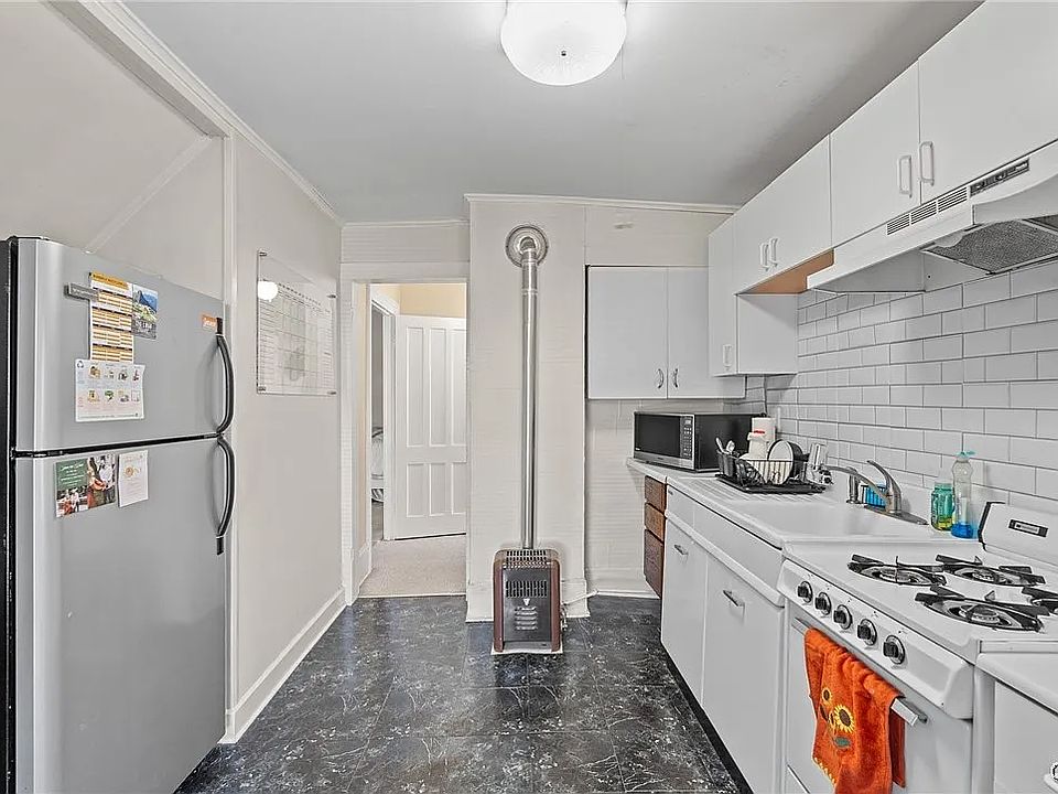 1st image of 312 Ulster St APT 2