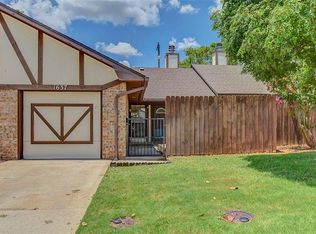 1637 Queens Towne, Midwest City, OK 73130