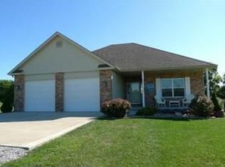 4311 SE Creekwood Ln, Lathrop, MO 64465