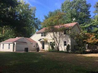 661 Bruno Rd, Clifton Park, NY 12065