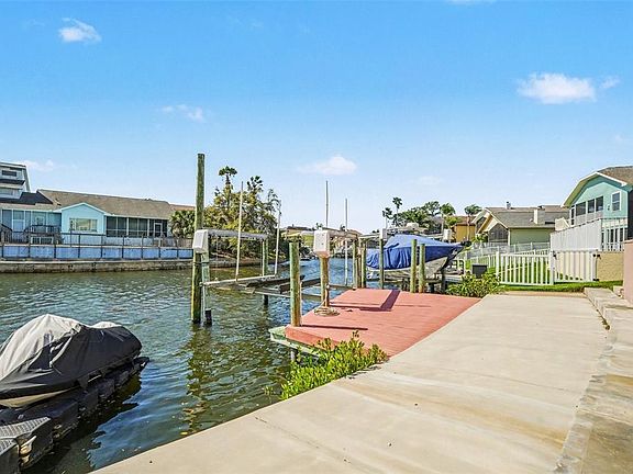 4th image of 6340 Spoonbill Dr