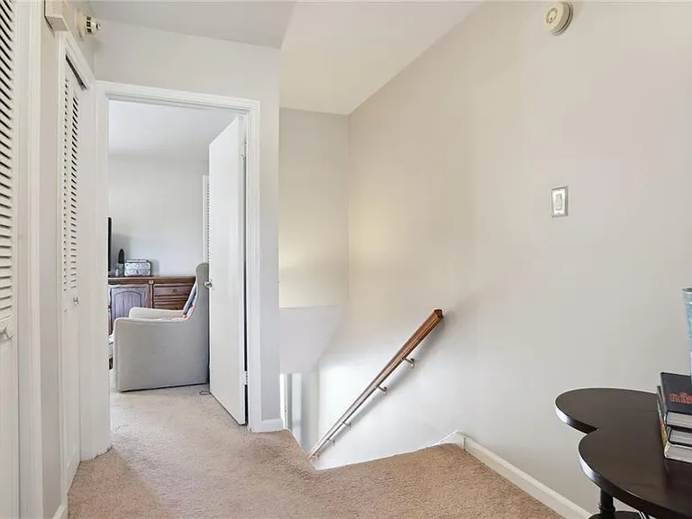 73 La Rue Pl NW — Photo 24
