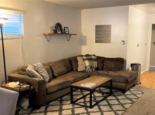 5037 Cartwright Ave #4, North Hollywood, CA 91601