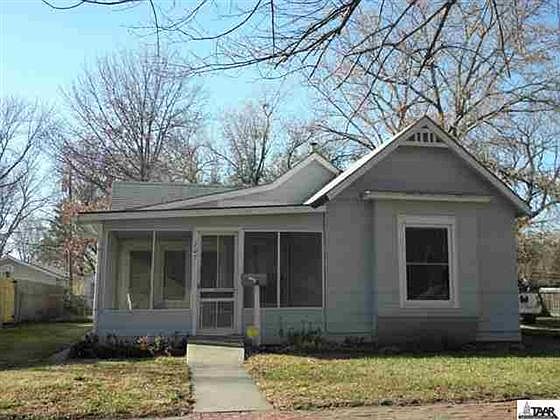 707 NE Twiss Ave Topeka KS 66616 Zillow