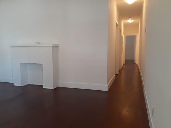5th image of 710 W Rosewood Ave APT 1