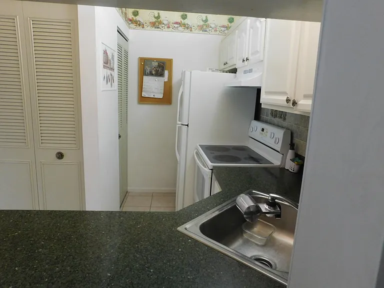 627 Sea Pine Way #A2 — Photo 9