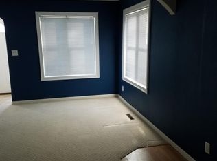 223 Park Ave S, Park River, ND 58270