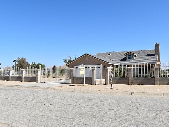 4th image of 15139 Greenrock Ave