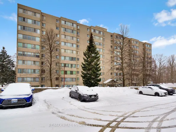 570 Proudfoot Ln #110, London, ON N6H 4Z1