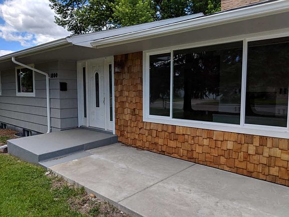 3rd image of 1800 34th St