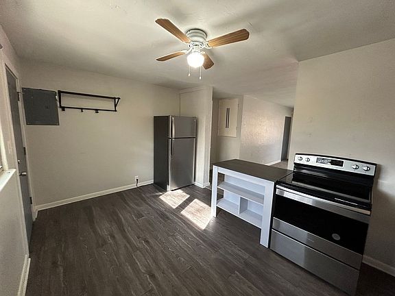 4th image of 211 E Mulberry St APT 4