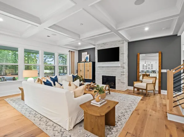 Homes Available Soon, Blume Estates