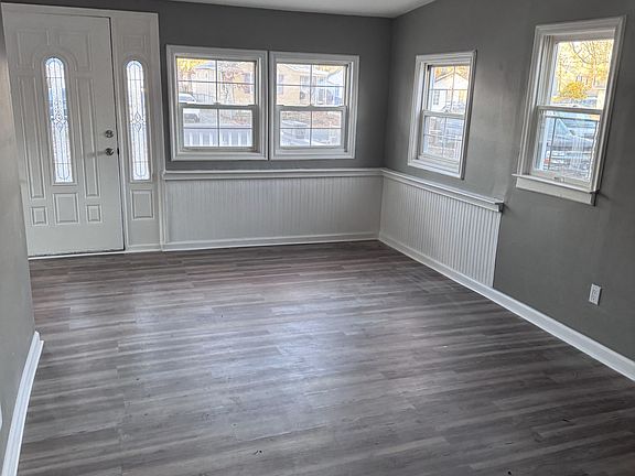 2nd image of 524 Barnegat Ave