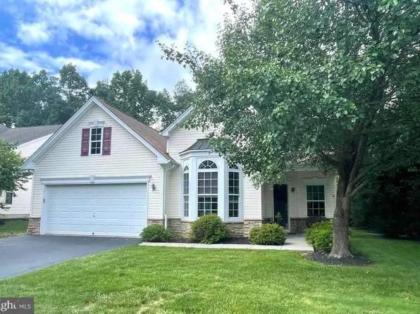 23 York Rd, Pennington, NJ 08534