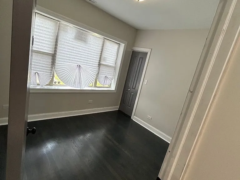 7730 S Cornell Ave #2 — Photo 38