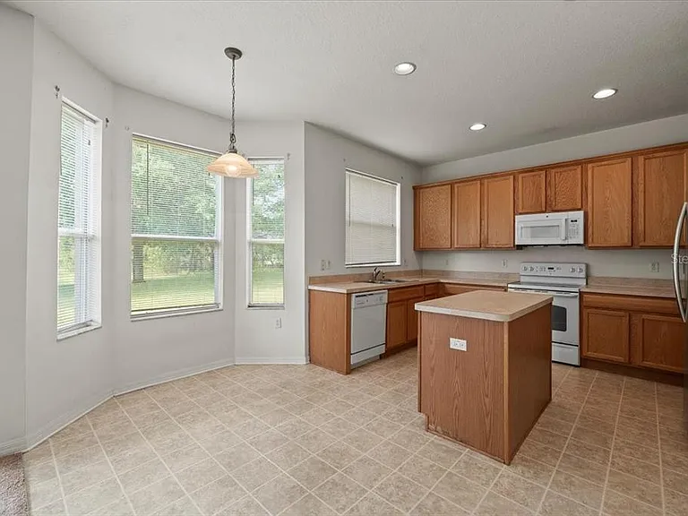 13133 Haverhill Dr — Photo 17