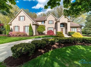 29864 Saint Andrews Rd, Perrysburg, OH 43551