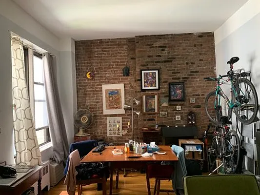 Rented by Vesta New York LLC | media 12