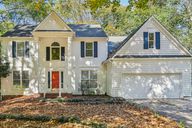 Maple Hill Ct-S0111-001.jpg