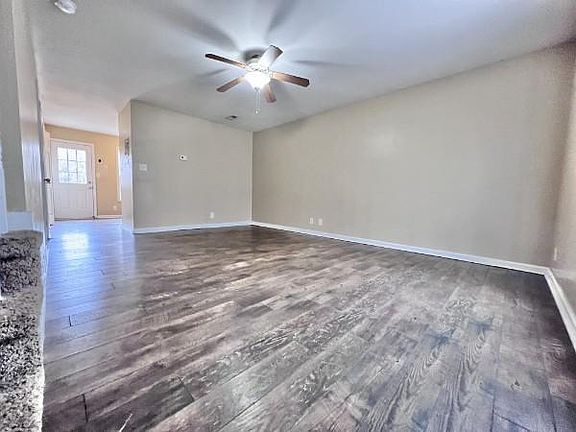 2nd image of 521 Patriot Park Ct Unit B