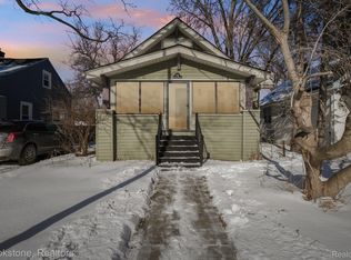 214 W Twelve Mile Rd, Royal Oak, MI 48073