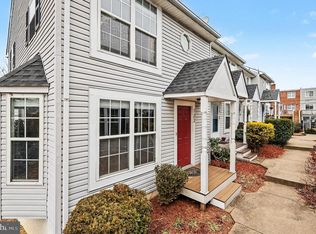 122 E Glebe Rd, Alexandria, VA 22305