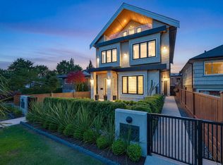 3627 E 45th Ave #2, Vancouver, BC V5R3G6