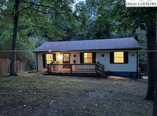 222 Snowy Oak Rd, Boone, NC 28607