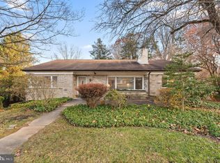 2172 Thomas Ave, Broomall, PA 19008