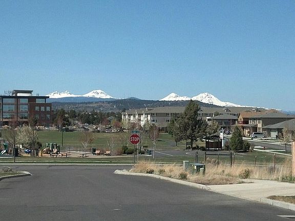 3rd image of 62509 Eagle Rd